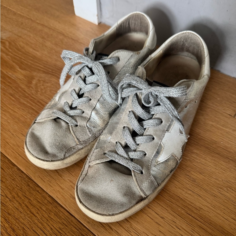 Golden Goose Sneakers